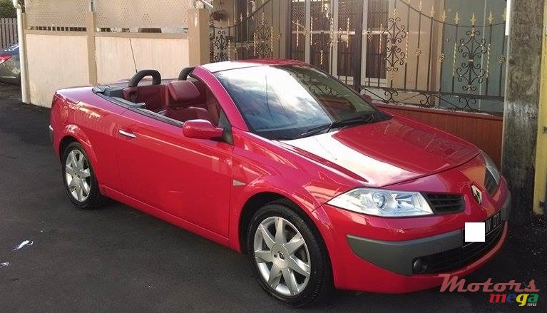 2007' Renault Megane Cabriolet photo #1