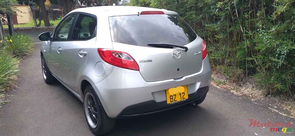 2012' Mazda Demio photo #4