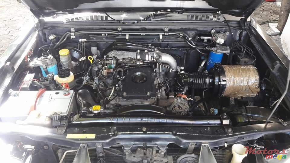 2003' Nissan Hardbody photo #6