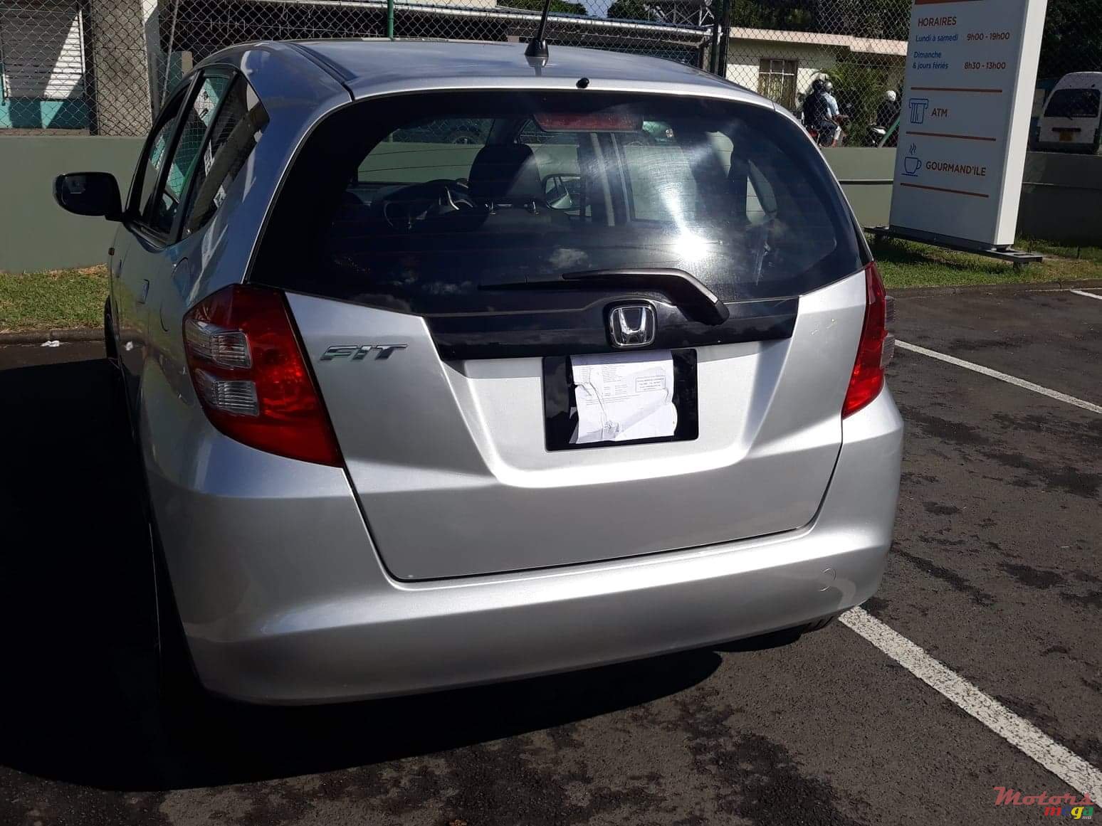 2010' Honda Fit photo #2