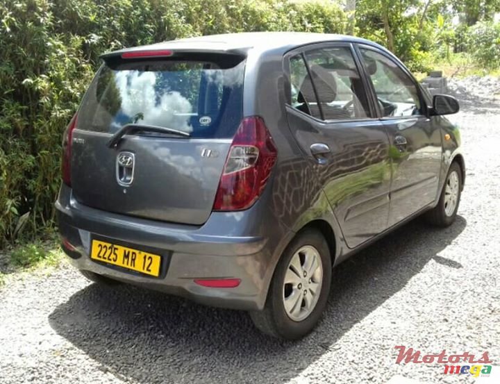 2012' Hyundai i10 photo #3