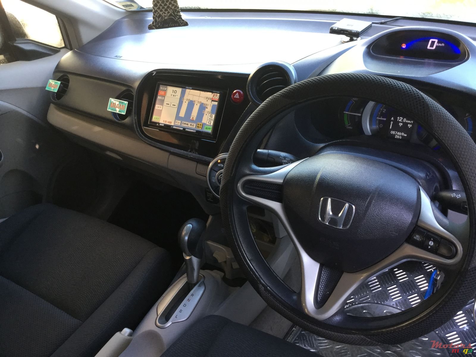 2010' Honda Insight Hybrid photo #6