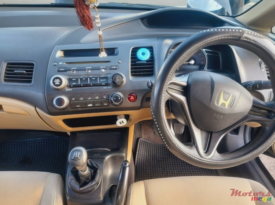 2008' Honda Civic photo #5