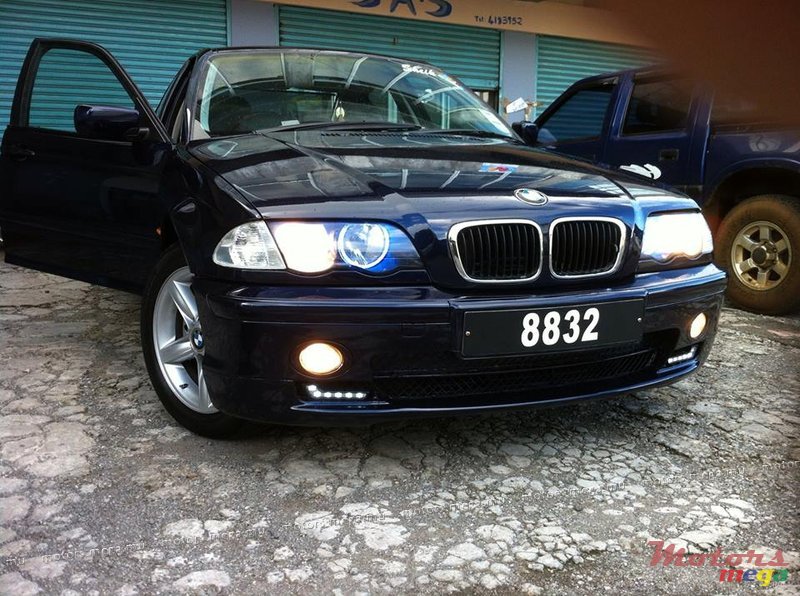 2001' BMW 3 Series e46 photo #1