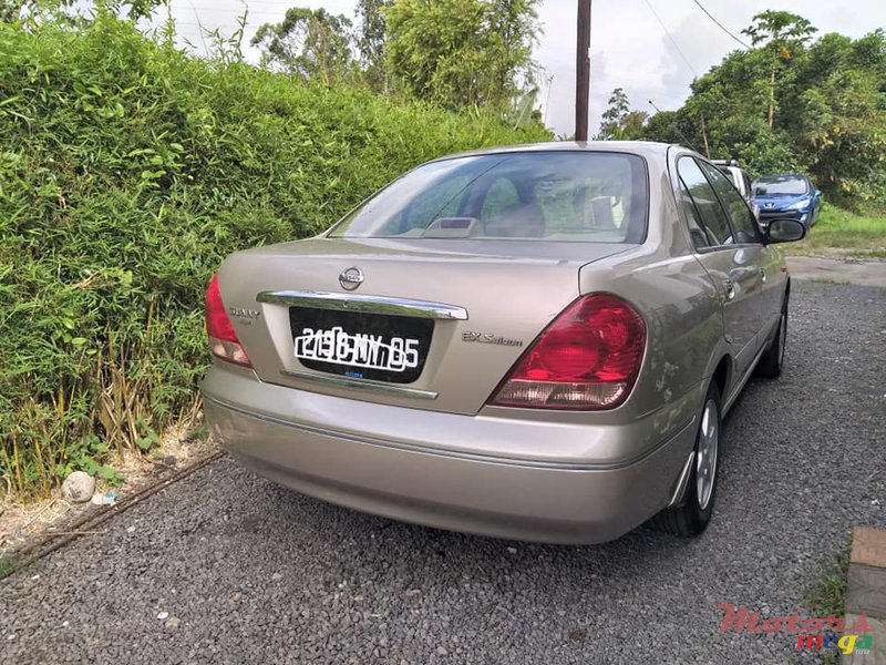 2005' Nissan Sunny N17 [VIP] photo #2