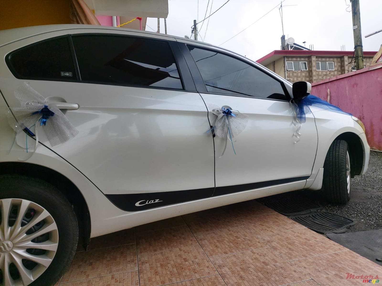 2016' Suzuki Ciaz photo #4
