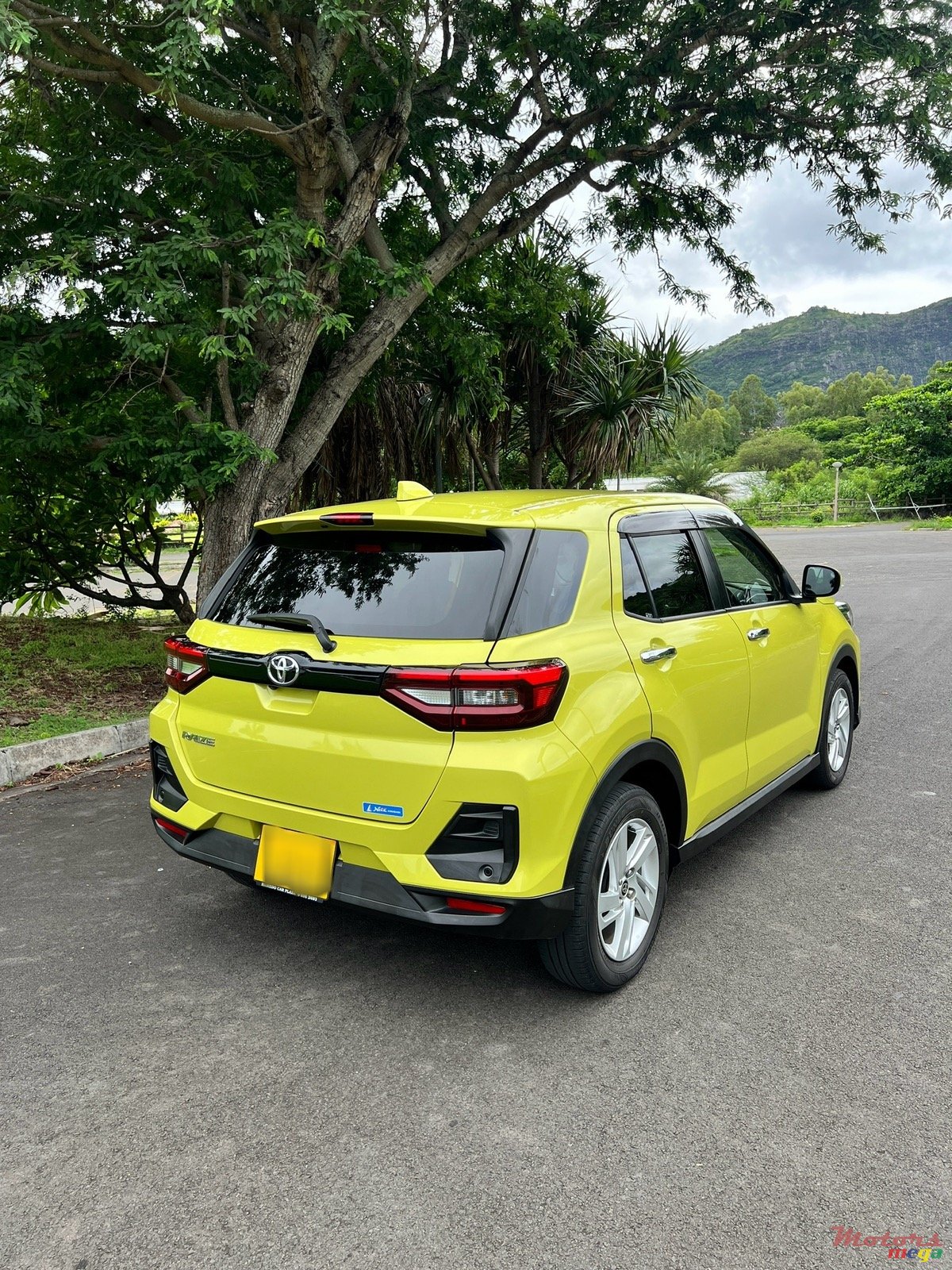 2021' Toyota photo #3