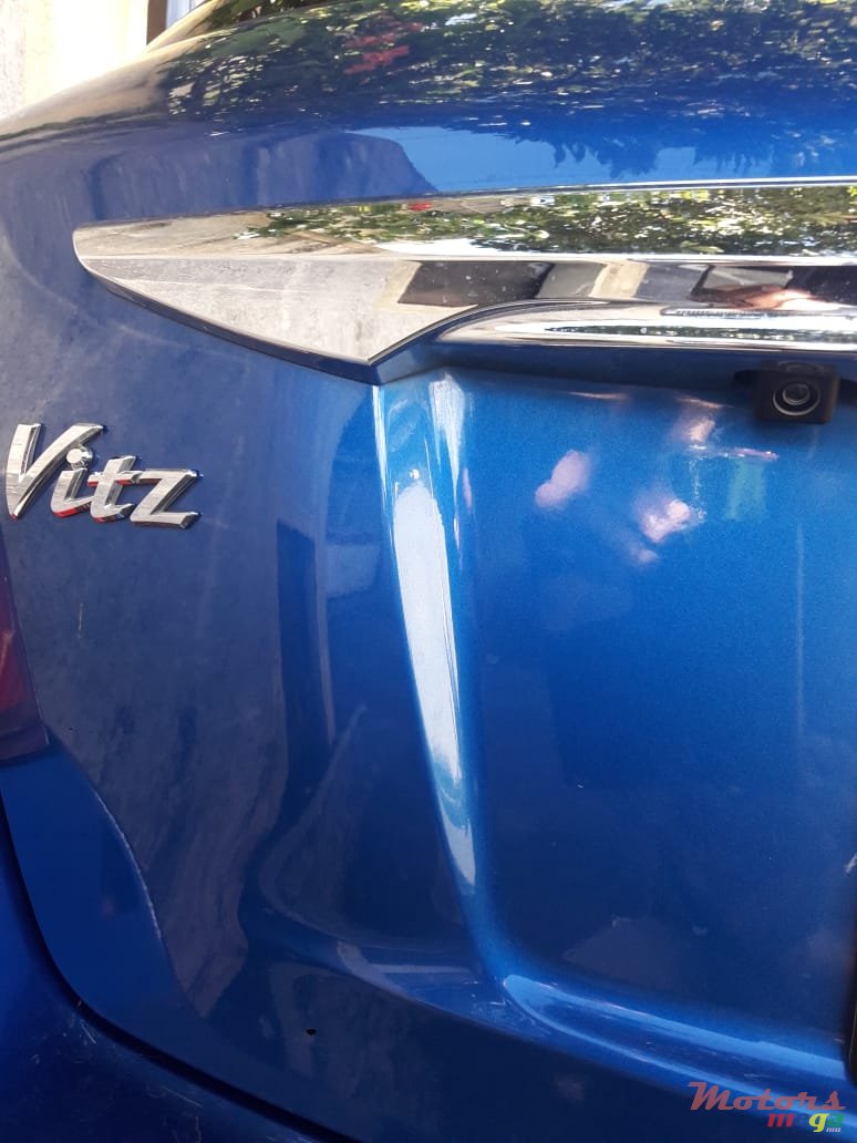 2016' Toyota Vitz photo #4