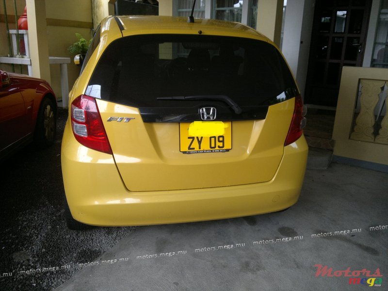 2009' Honda Jazz FIT AUTO photo #2
