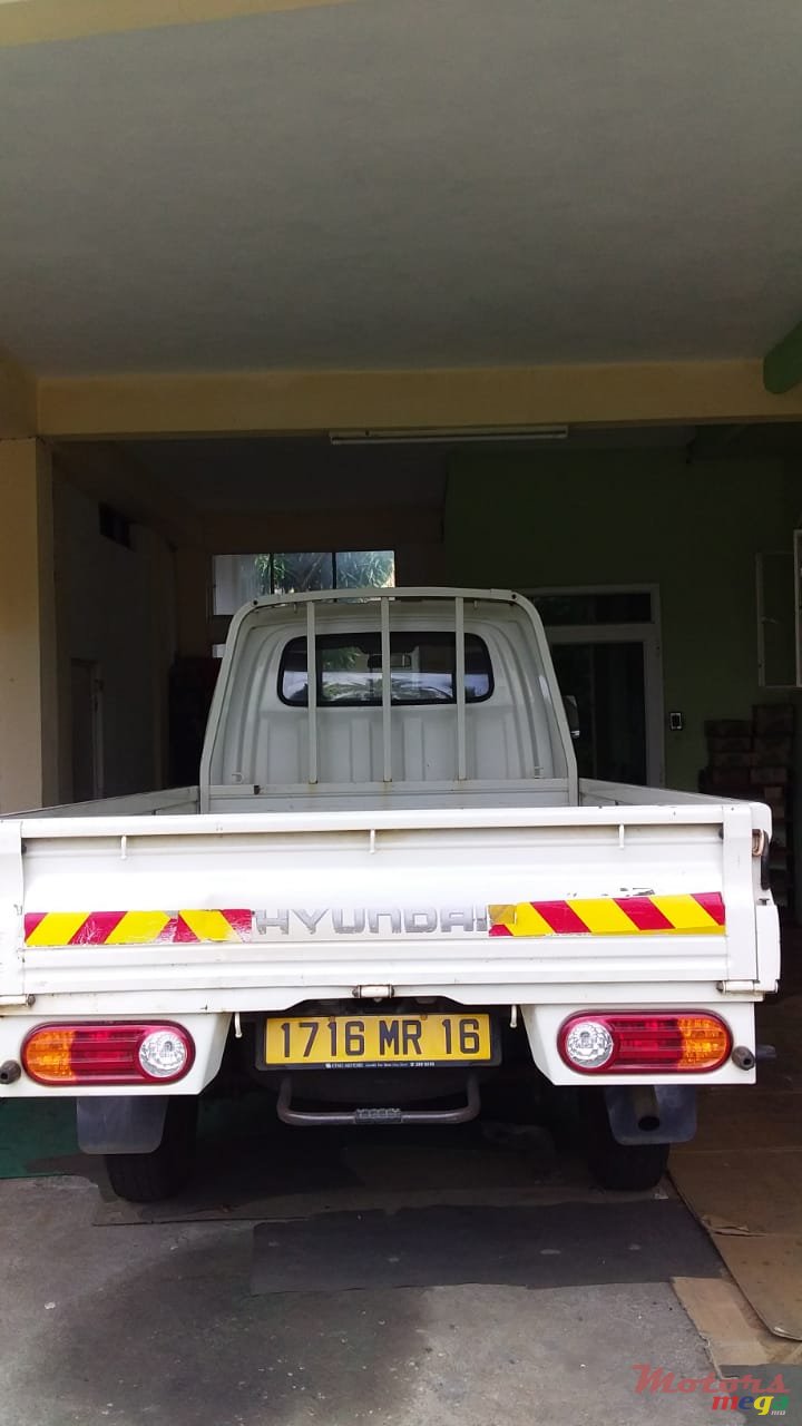 2016' Hyundai H 100 photo #2