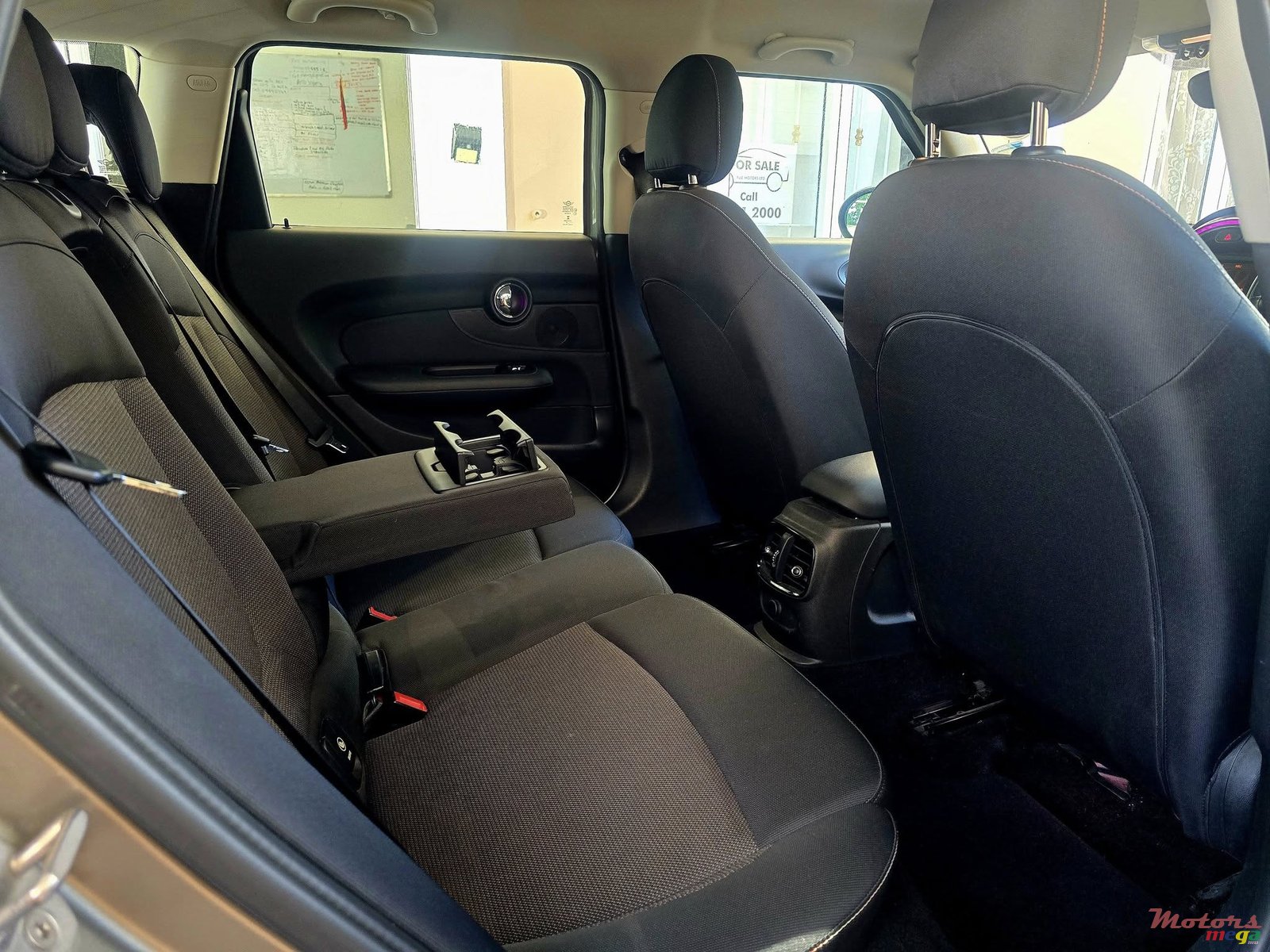 2016' MINI Clubman photo #2