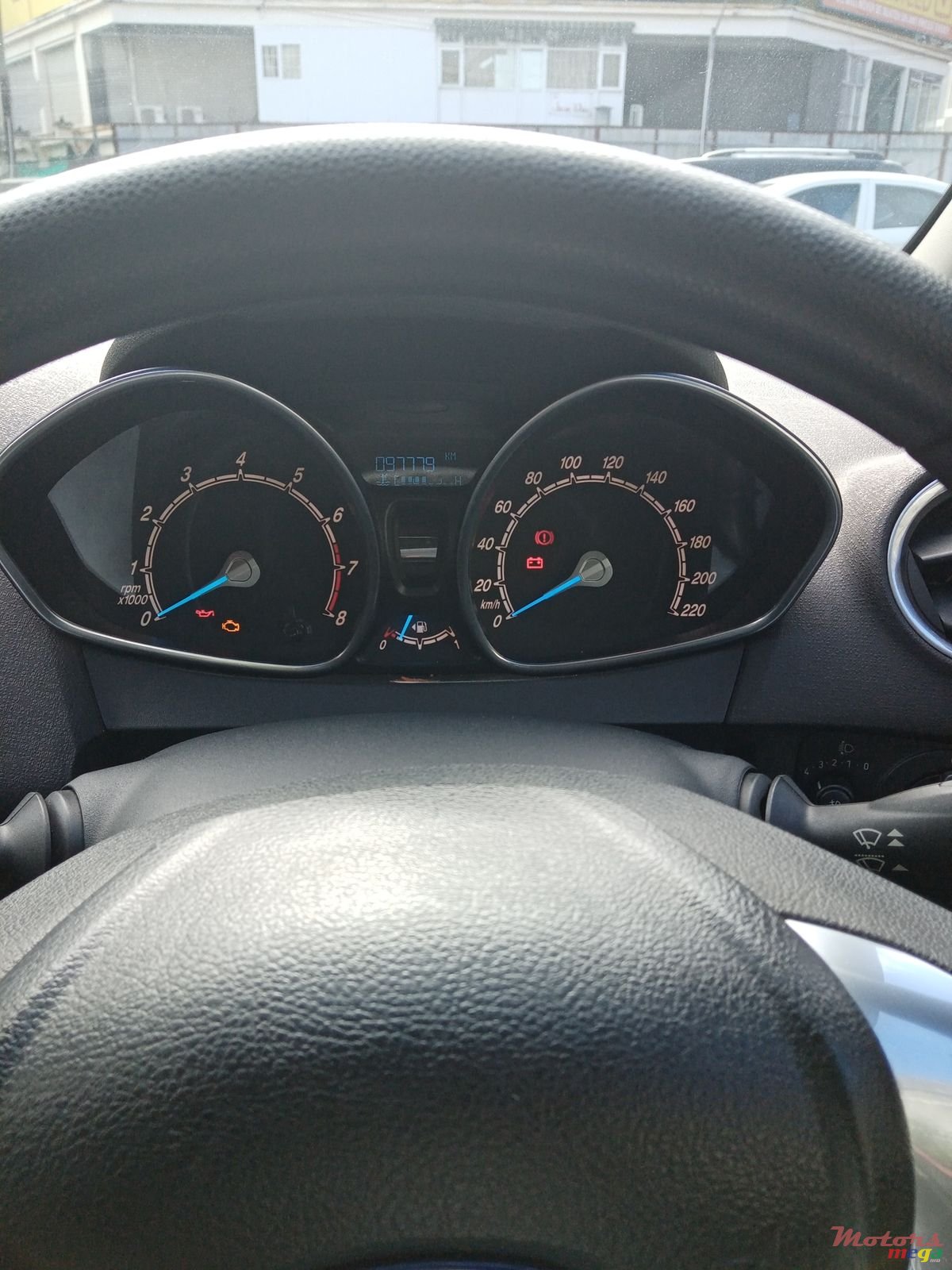 2015' Ford Fiesta photo #4