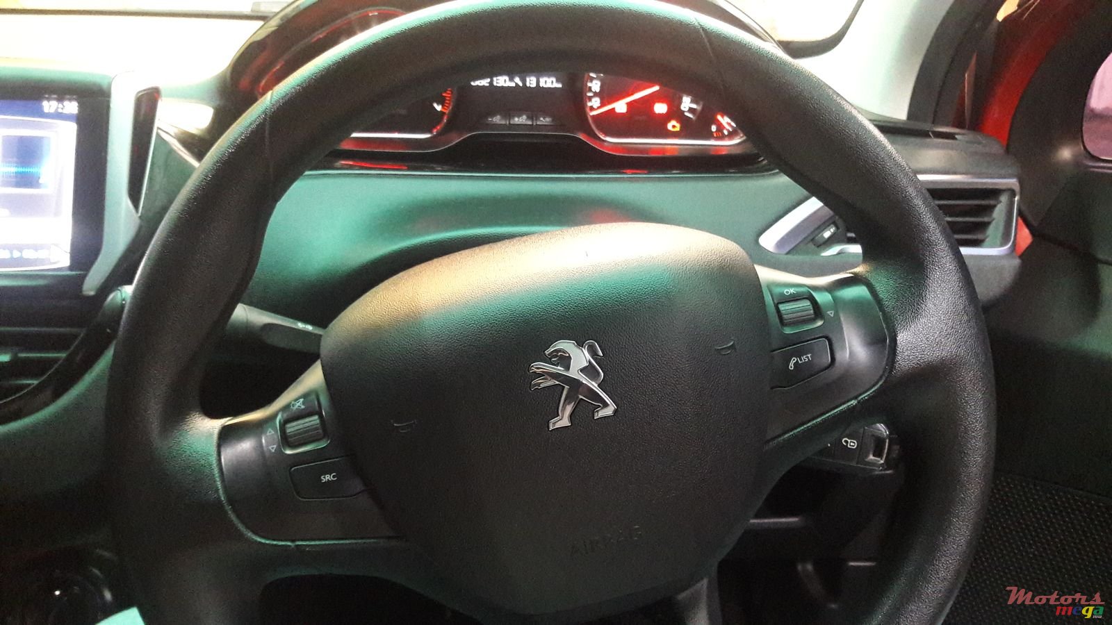 2012' Peugeot 208 Active photo #6