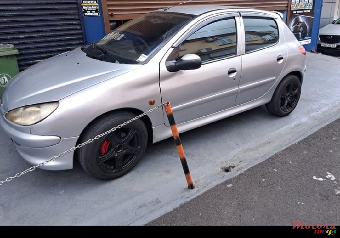 2002' Peugeot 206 photo #4