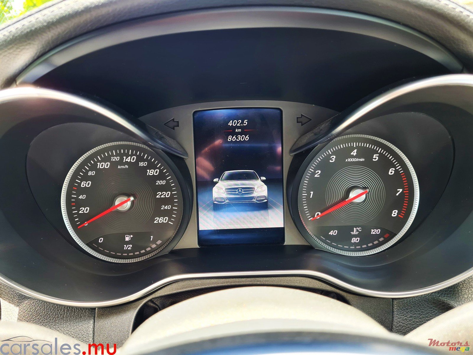 2015' Mercedes-Benz C-Class C180 AMG Line photo #7