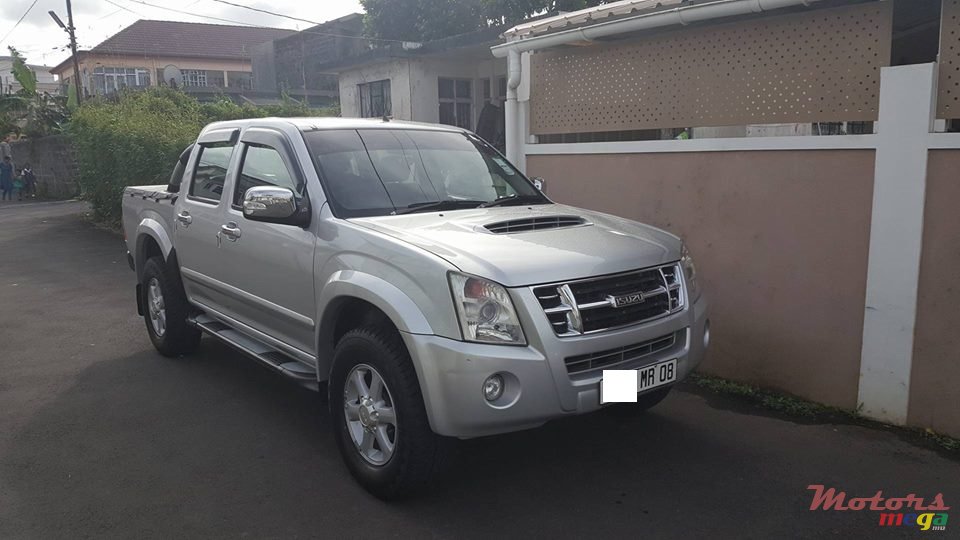 2008' Isuzu KB300 photo #1