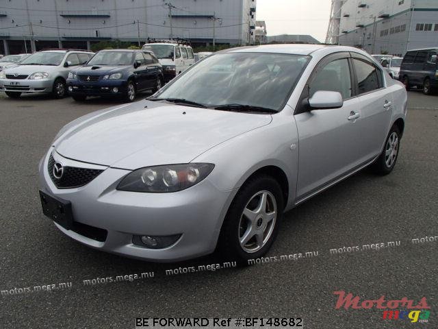 2005' Mazda Axela photo #1