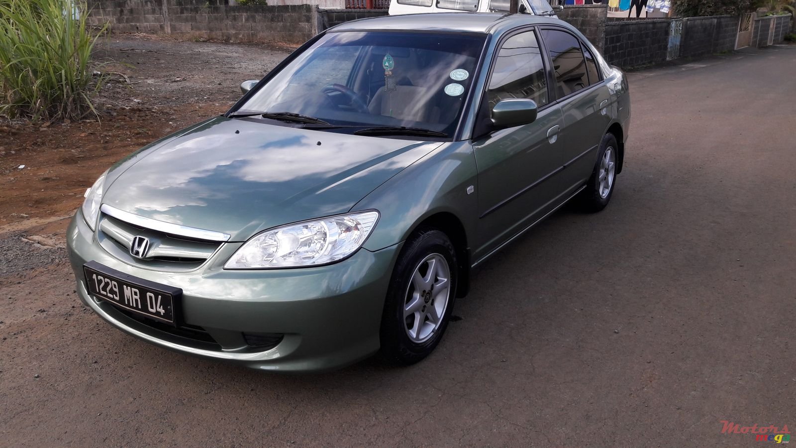 2004' Honda Civic Local 150i photo #1