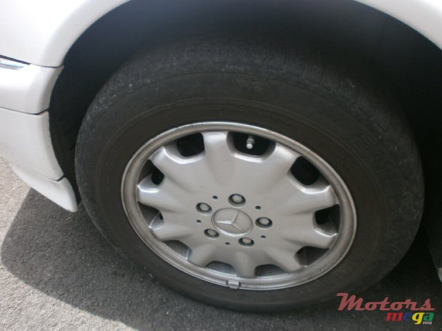 1998' Mercedes-Benz CL 180 Elegance photo #7