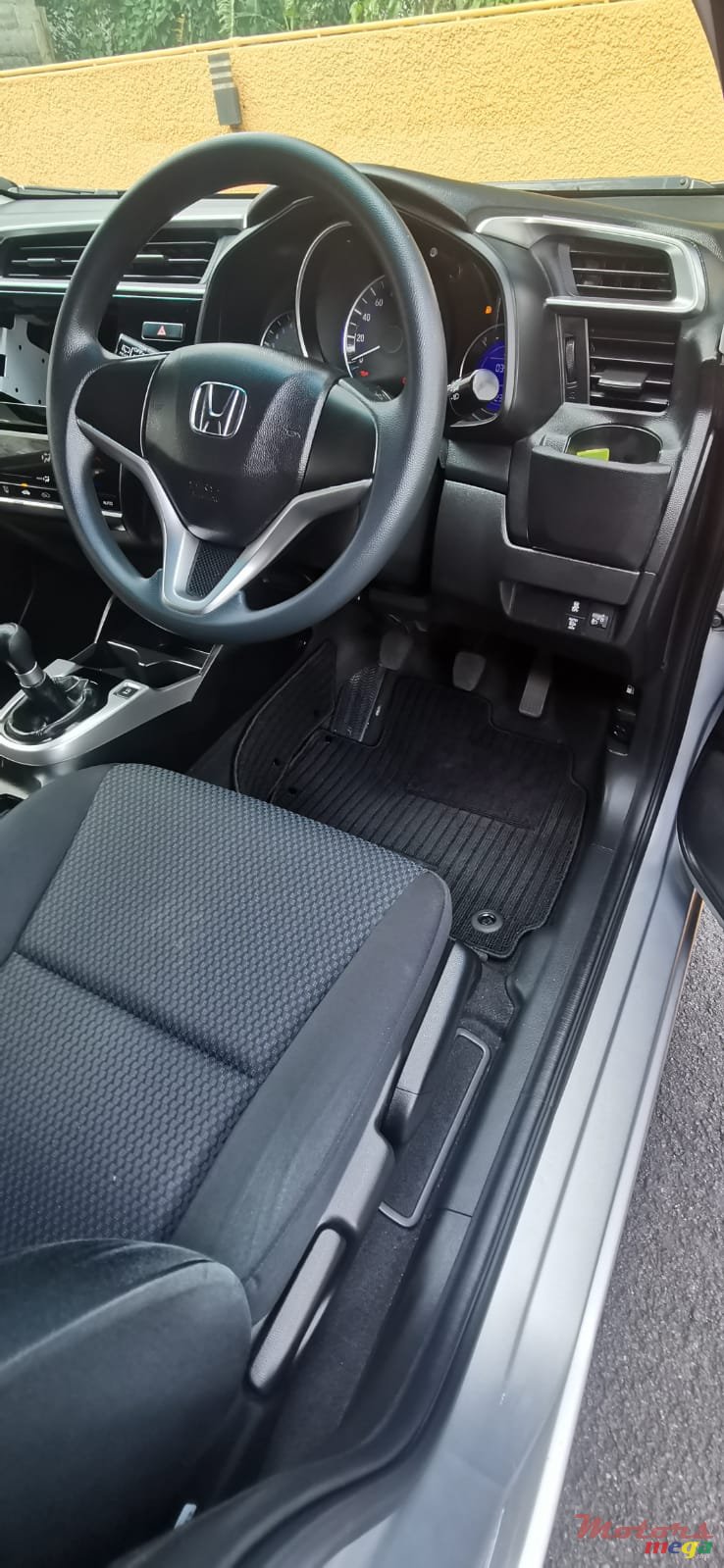 2018' Honda Fit Aria photo #3