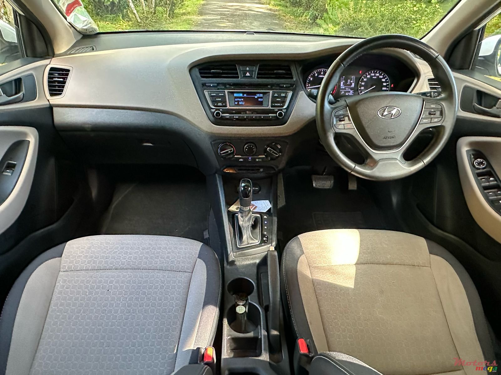 2016' Hyundai i20 photo #4