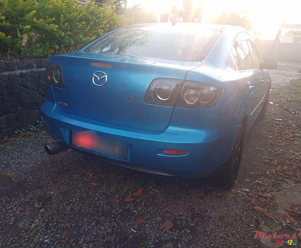 2007' Mazda 3 MANUAL photo #3