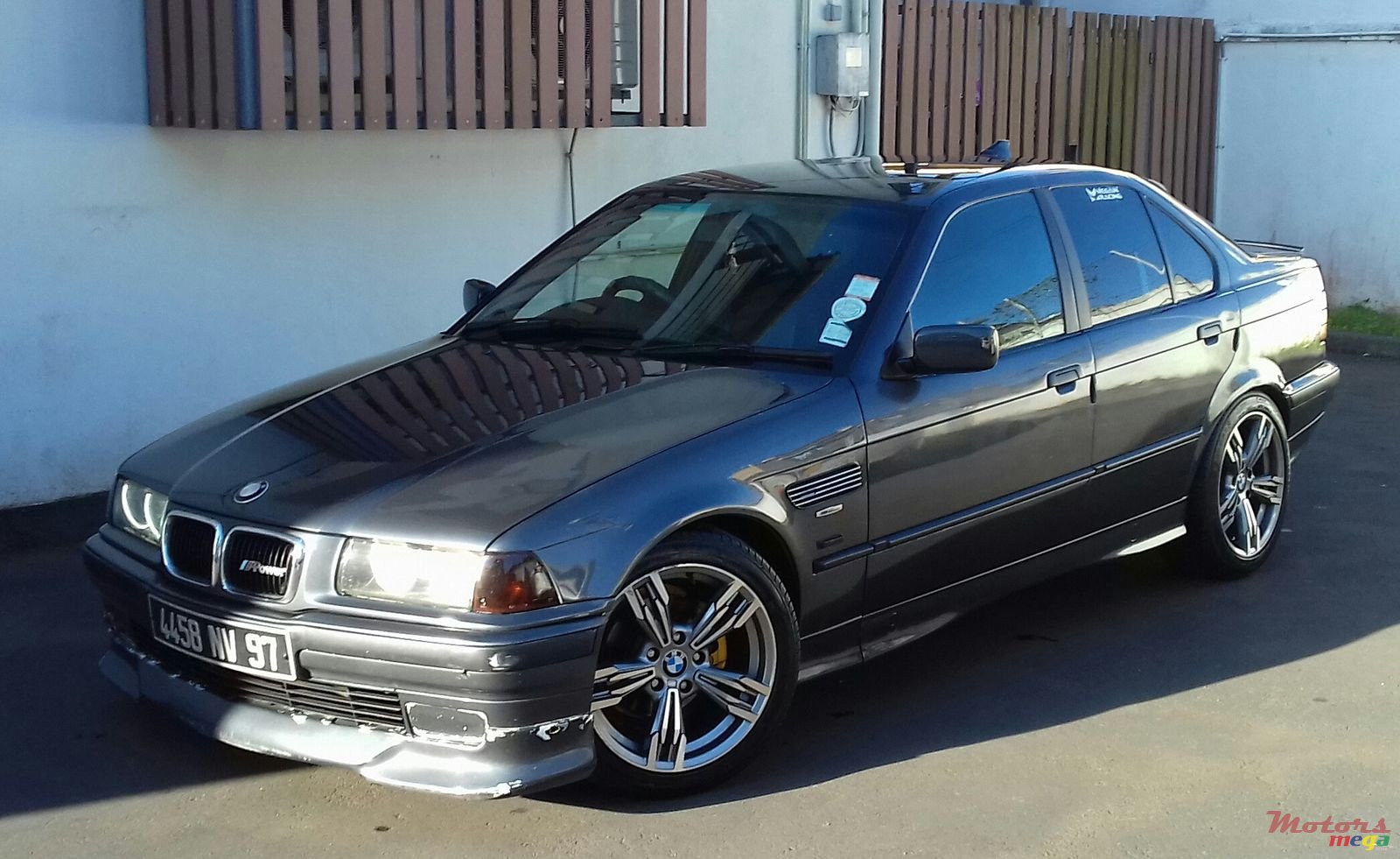 1997' BMW 325 M50b35tu photo #1
