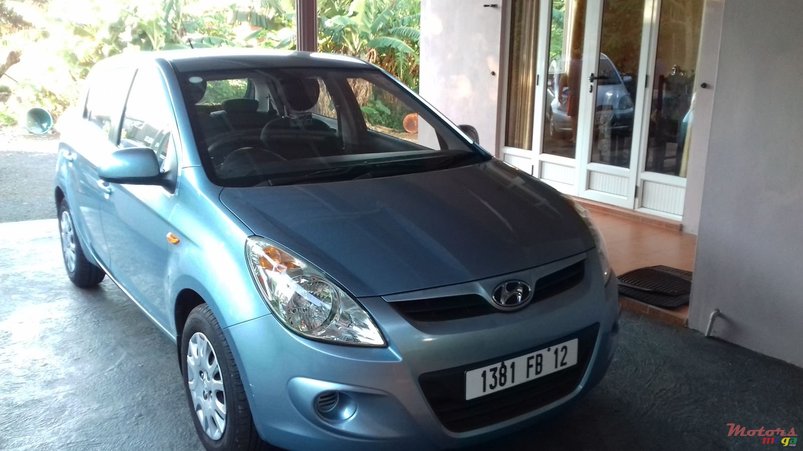 2012' Hyundai i20 photo #1