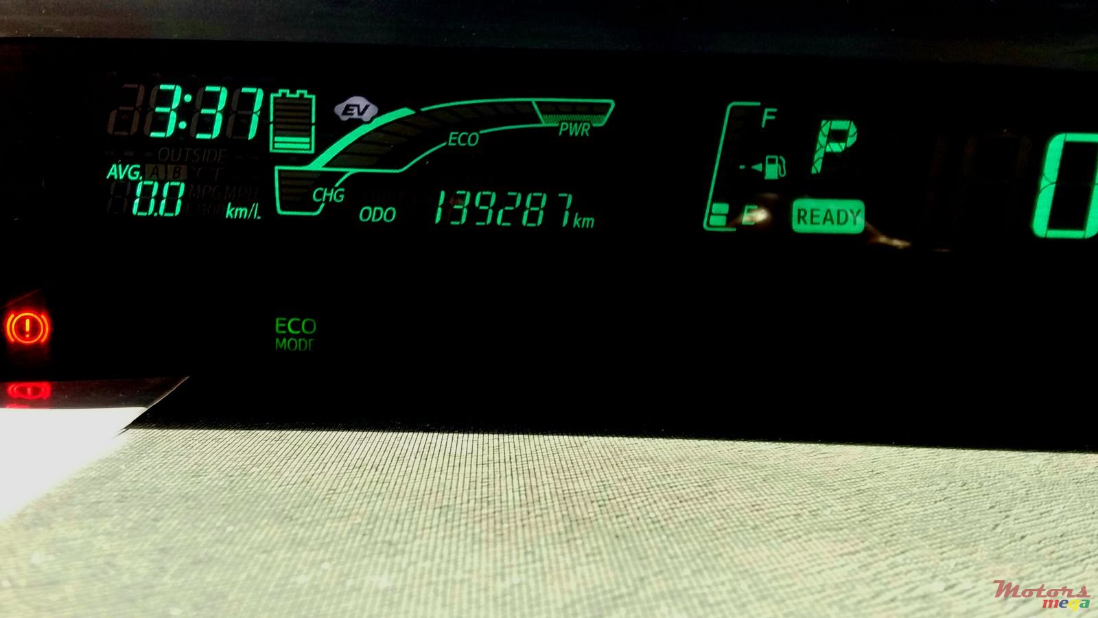 2012' Toyota Aqua two year warranty on battery photo #4