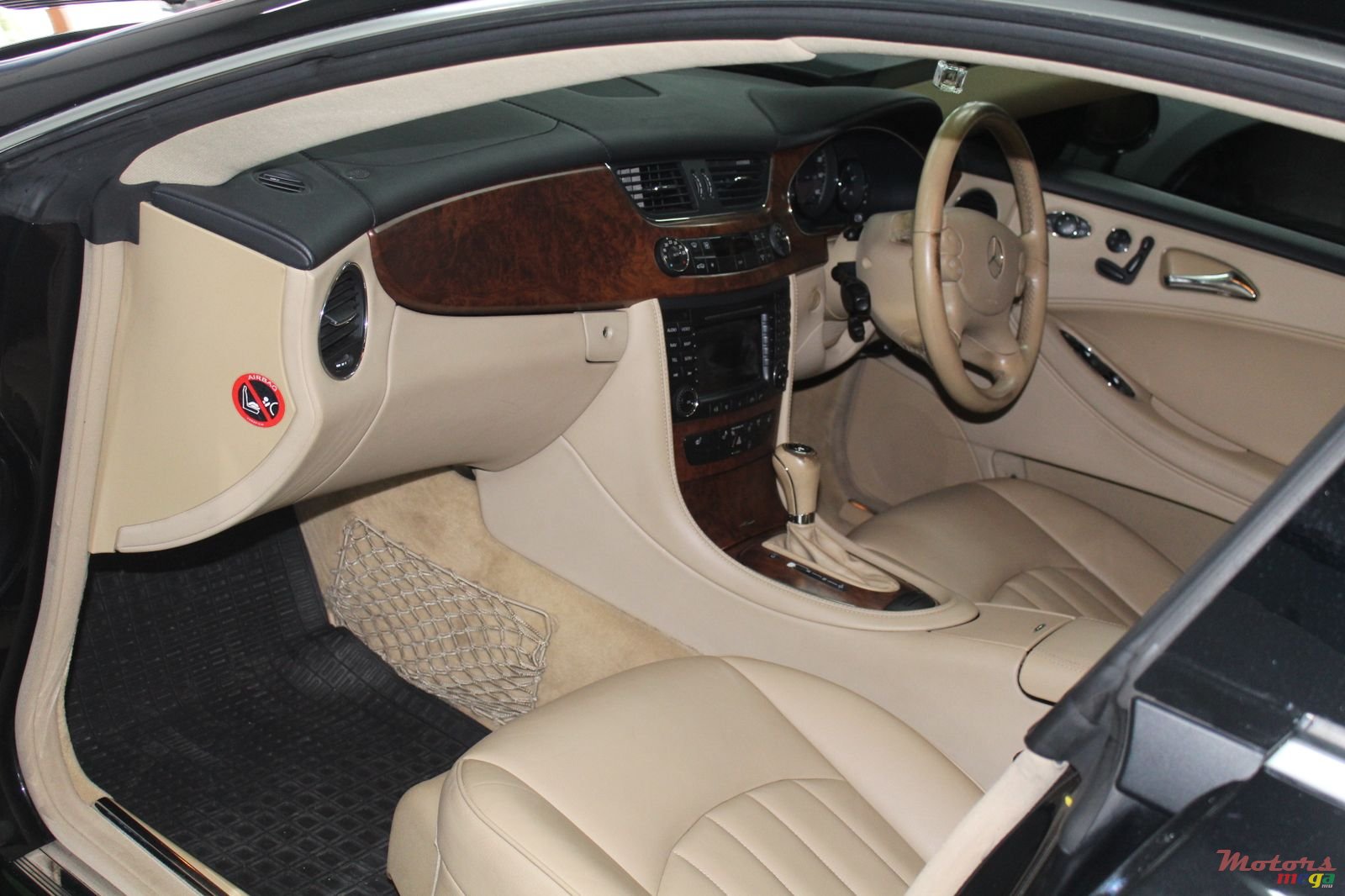 2006' Mercedes-Benz CLS 350 photo #4