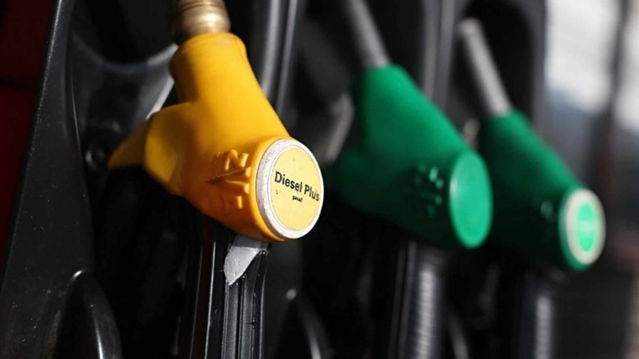 Prix des carburants inchangés : « Aucune différence avec l’ancien gouvernement, » lance Bhim Sunnassee