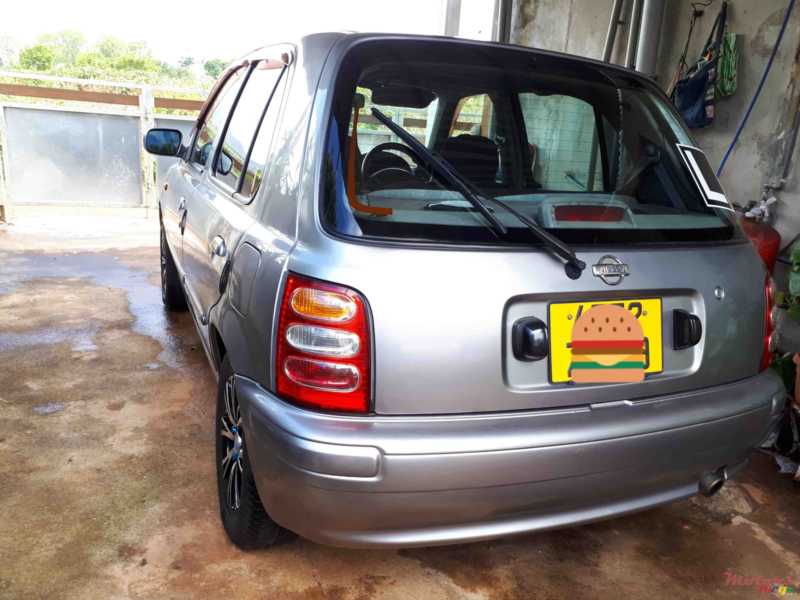 1999' Nissan March photo #2