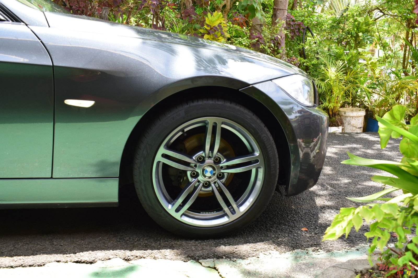 2006' BMW 320 photo #3