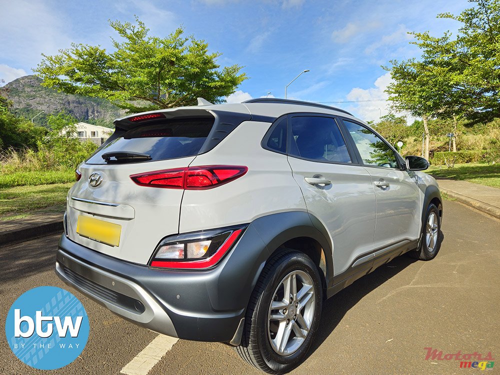 2021' Hyundai Kona photo #4