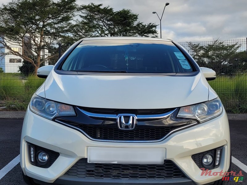 2016' Honda Fit photo #2