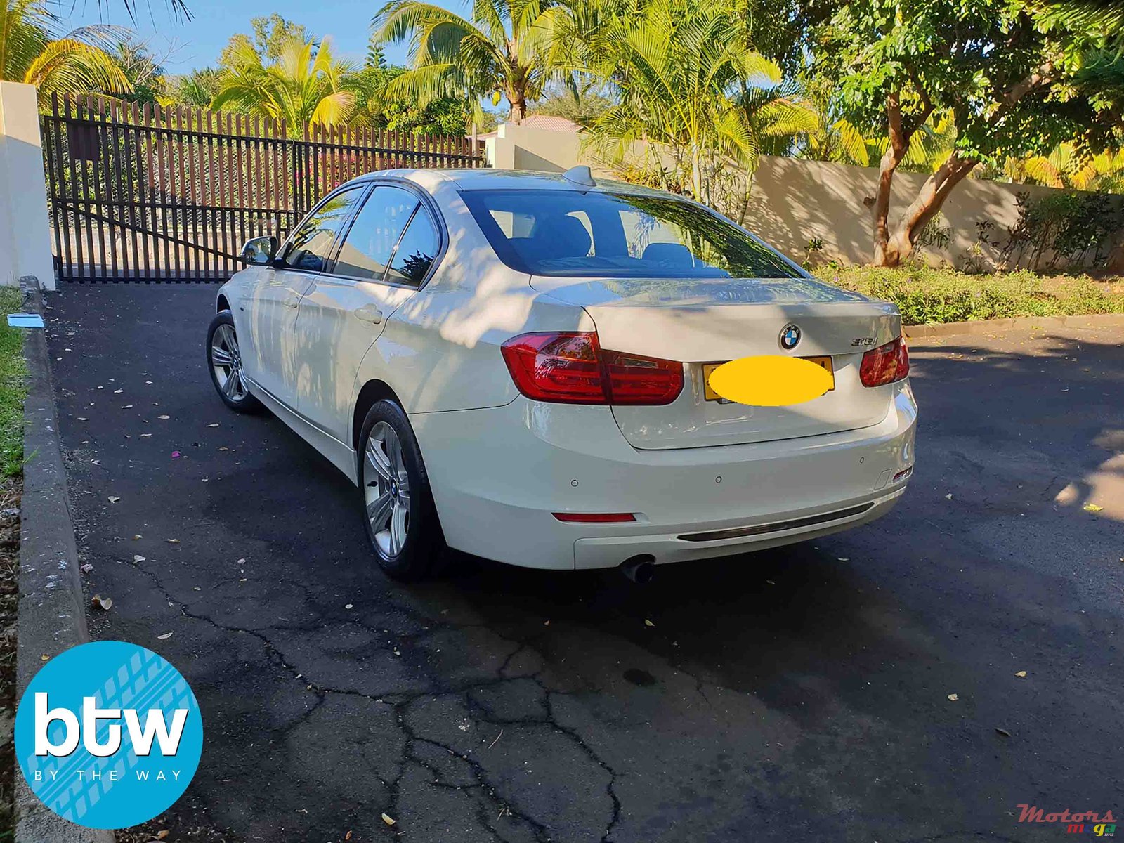 2014' BMW 316 i Sport Line - Automatic photo #2