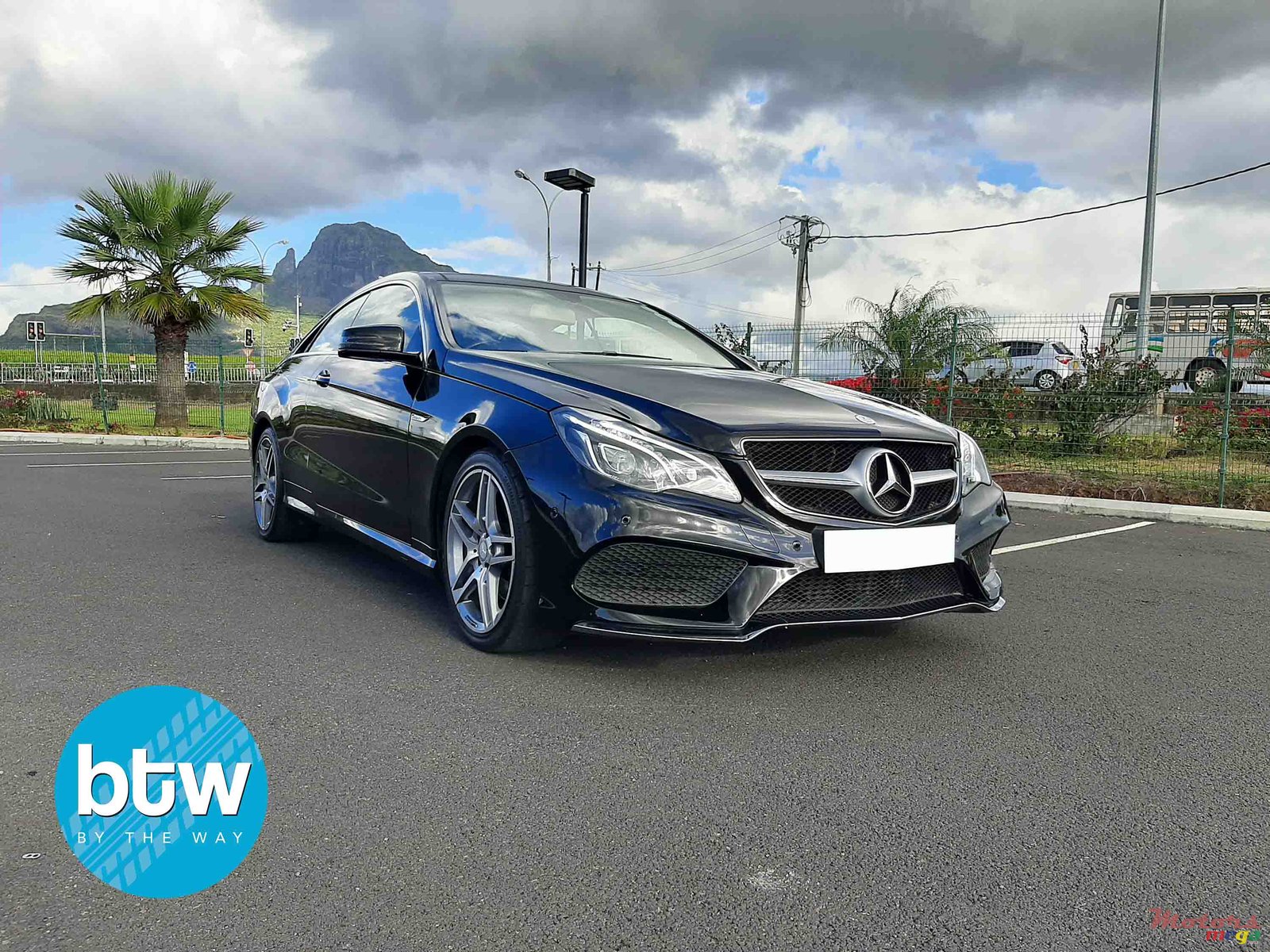 2014' Mercedes-Benz E-Class photo #1