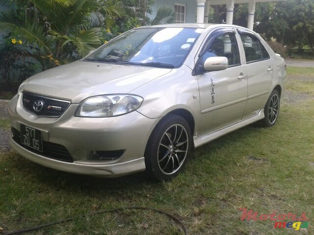 2005' Toyota Vios photo #2