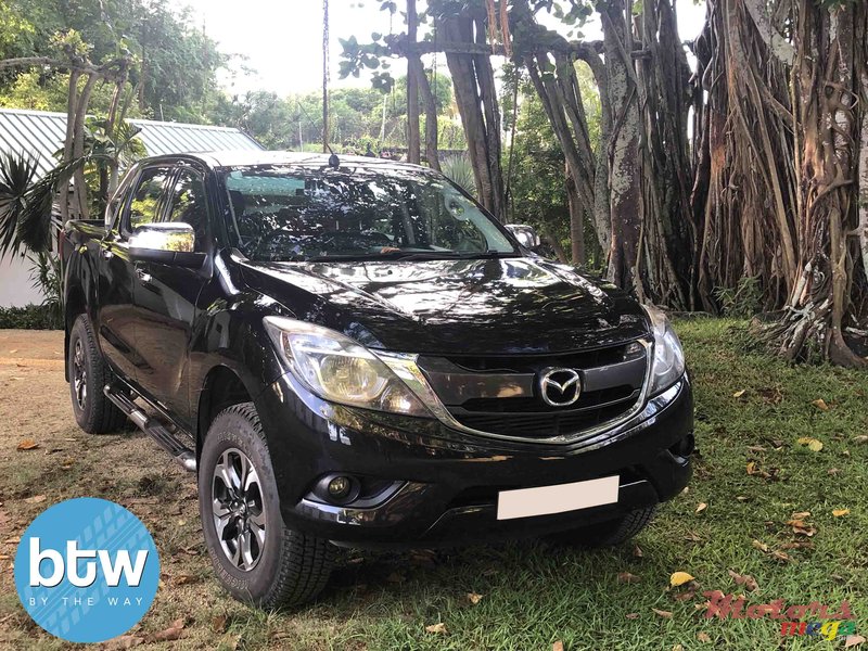 2016' Mazda BT50 photo #2