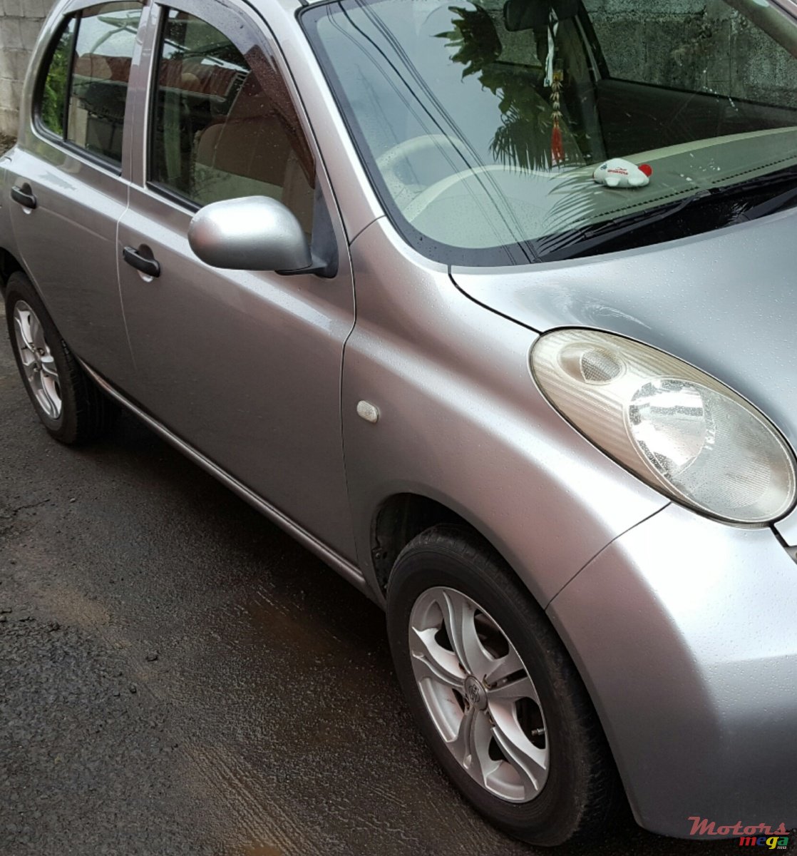 2004' Nissan March photo #4