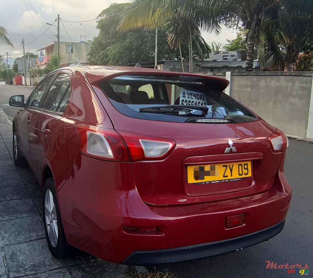 2009' Mitsubishi Lancer photo #4