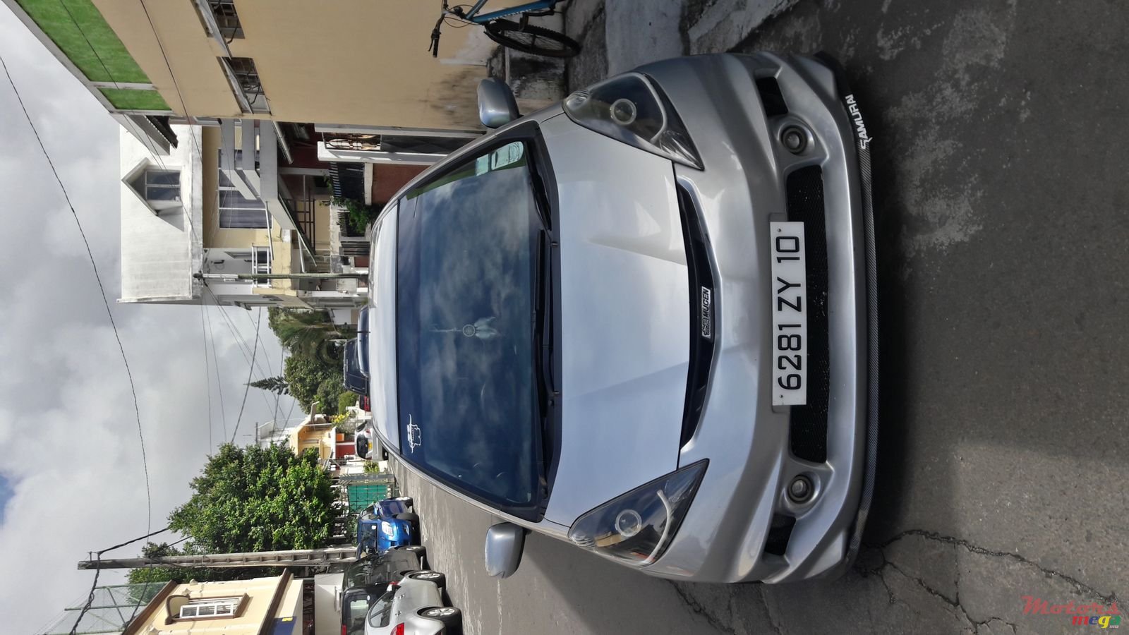 2010' Honda Fit photo #5