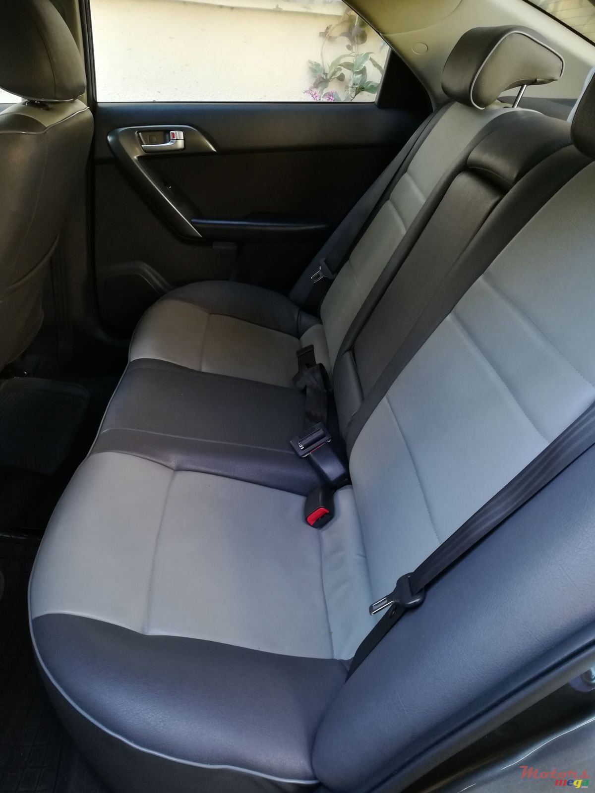 2011' Kia Cerato photo #5