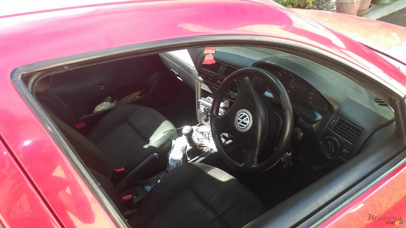 2001' Volkswagen Bora photo #2