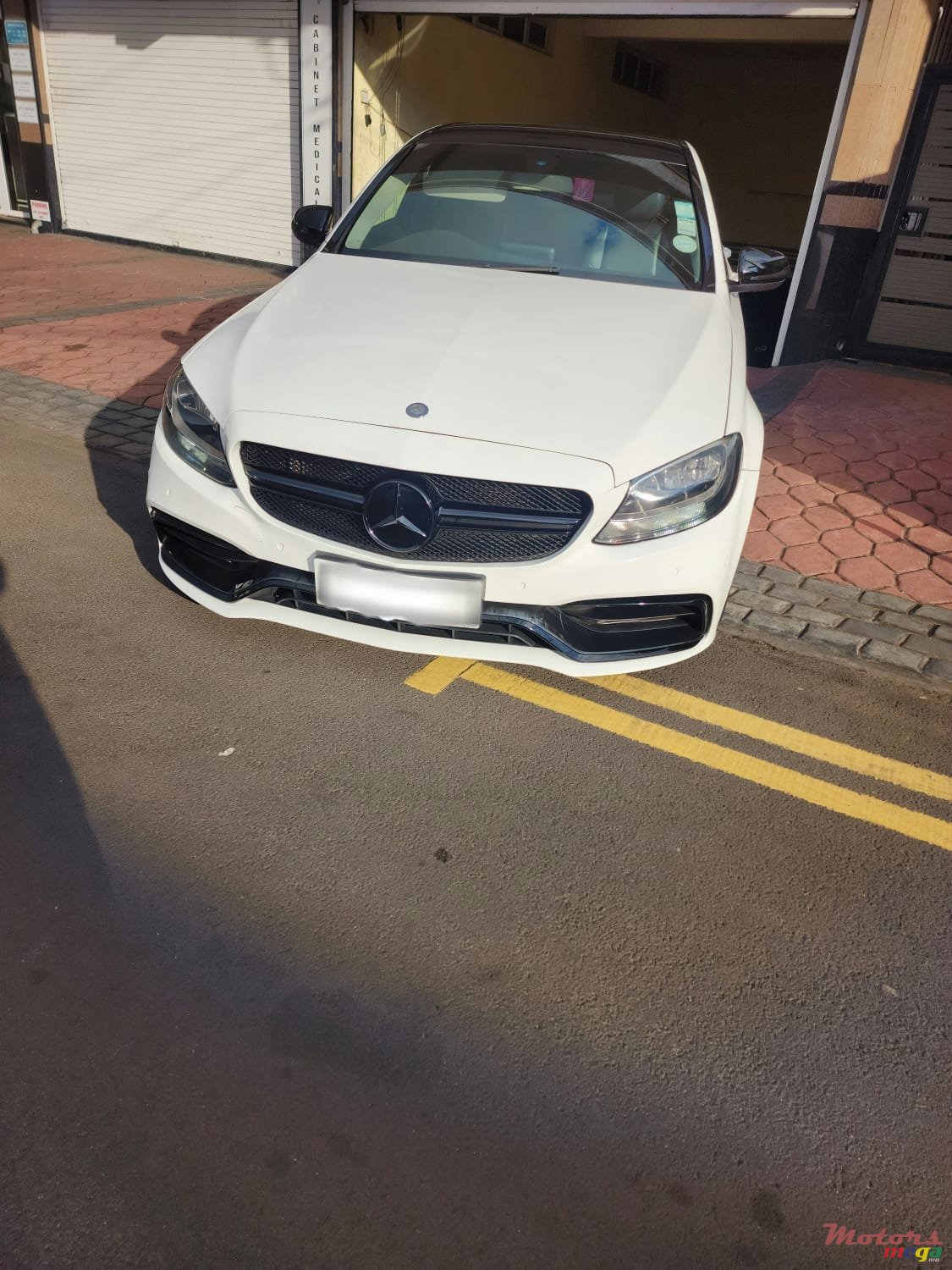 2014' Mercedes-Benz C 180 photo #1