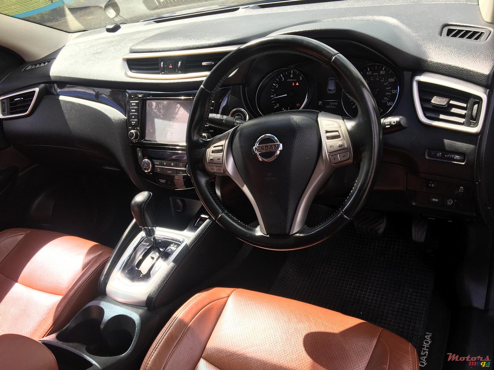 2015' Nissan Qashqai 1.2Turbo photo #2