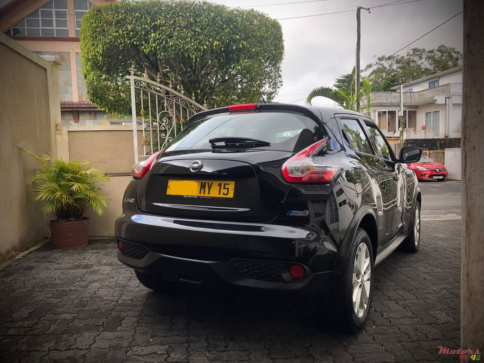 2015' Nissan Juke photo #4