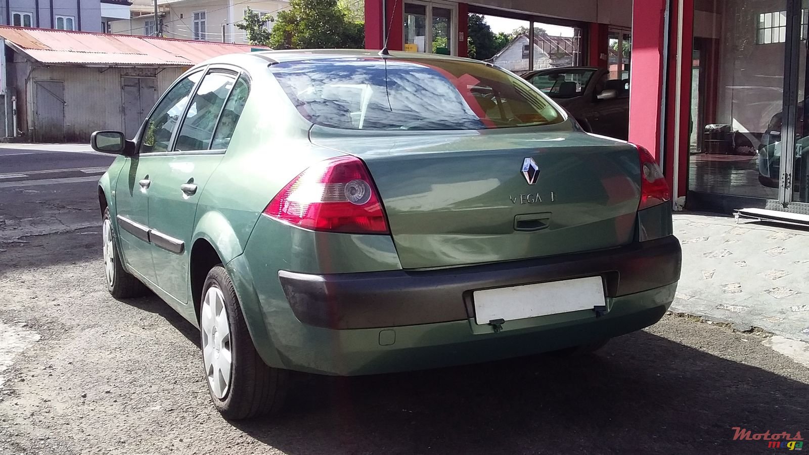 2005' Renault Megane photo #4