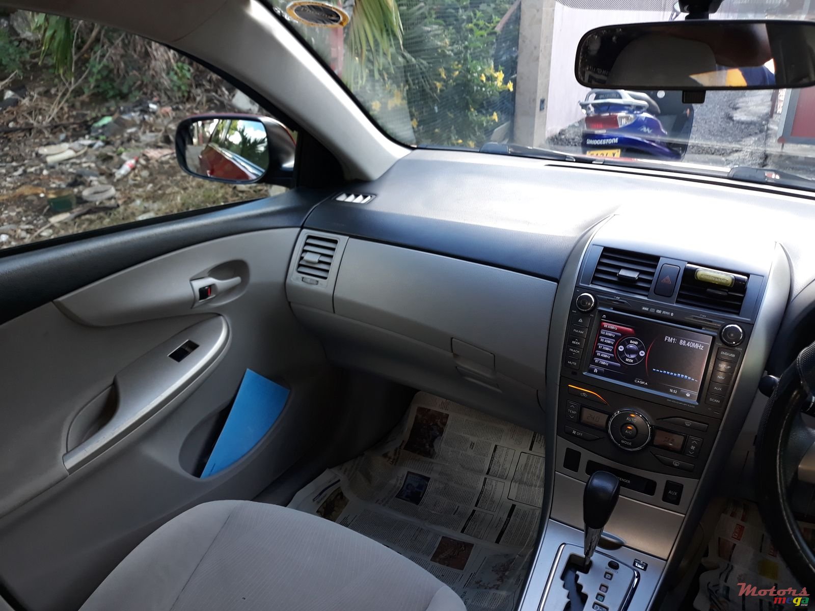 2013' Toyota photo #3