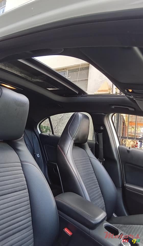 2014' Mercedes-Benz A 200 amg pack photo #6